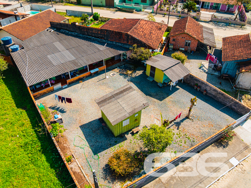 Casa à venda no Costeira, Balneário Barra do Sul |
