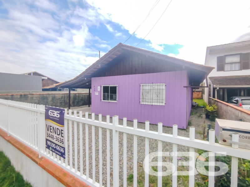 Casa à venda no Costeira, Balneário Barra do Sul |