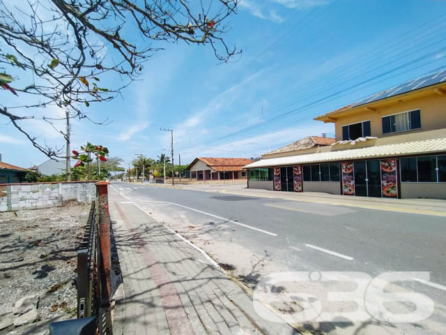 Residência - Salinas - Balneário Barra do Sul