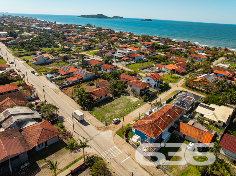 Terreno à venda no Salinas, Balneário Barra do Sul