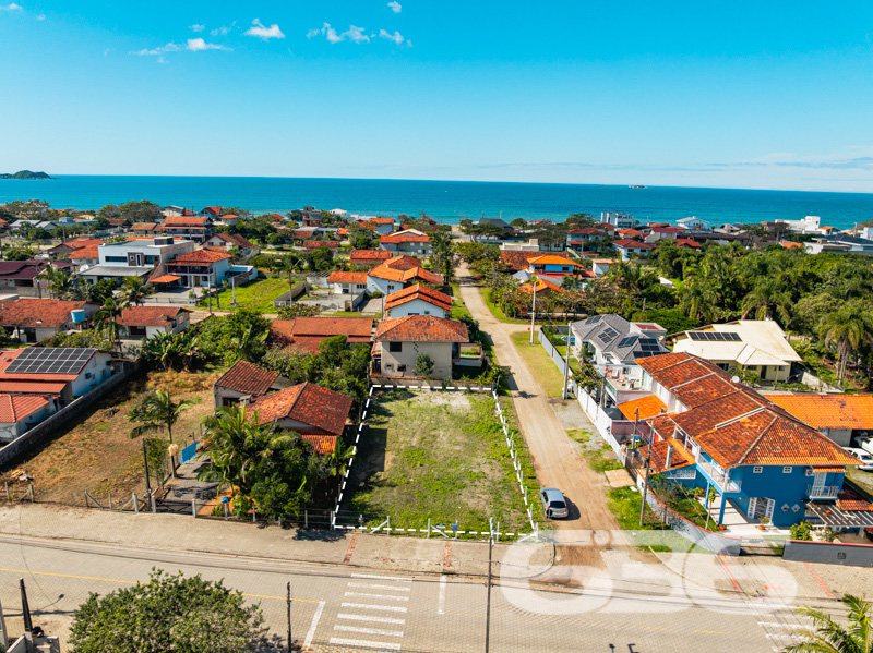 Terreno à venda no Salinas, Balneário Barra do Sul