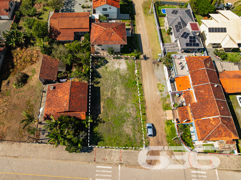 Terreno à venda no Salinas, Balneário Barra do Sul