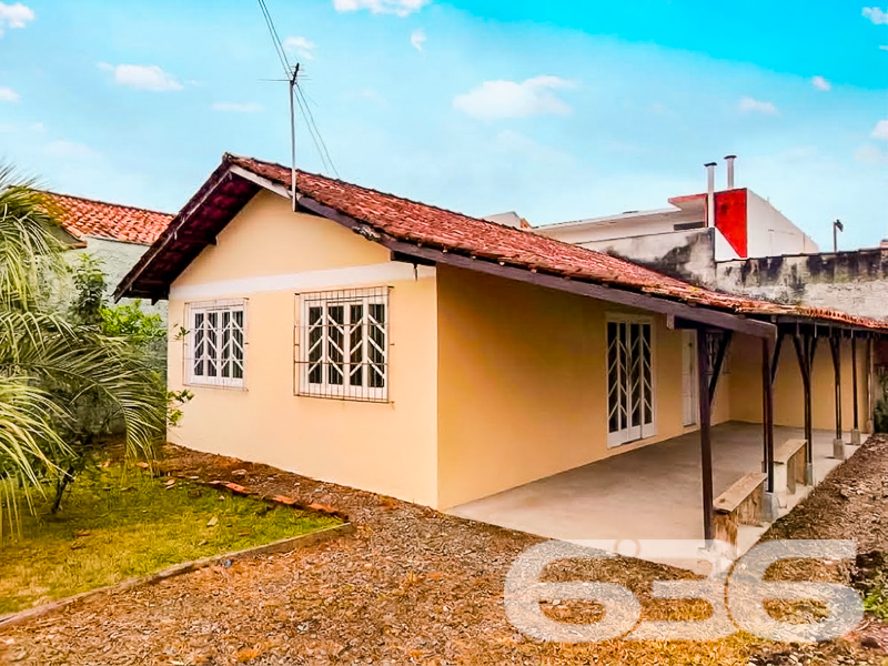 Casa à venda no Costeira, Balneário Barra do Sul |
