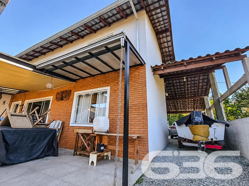 Residência à venda na Costeira, Balneário Barra do