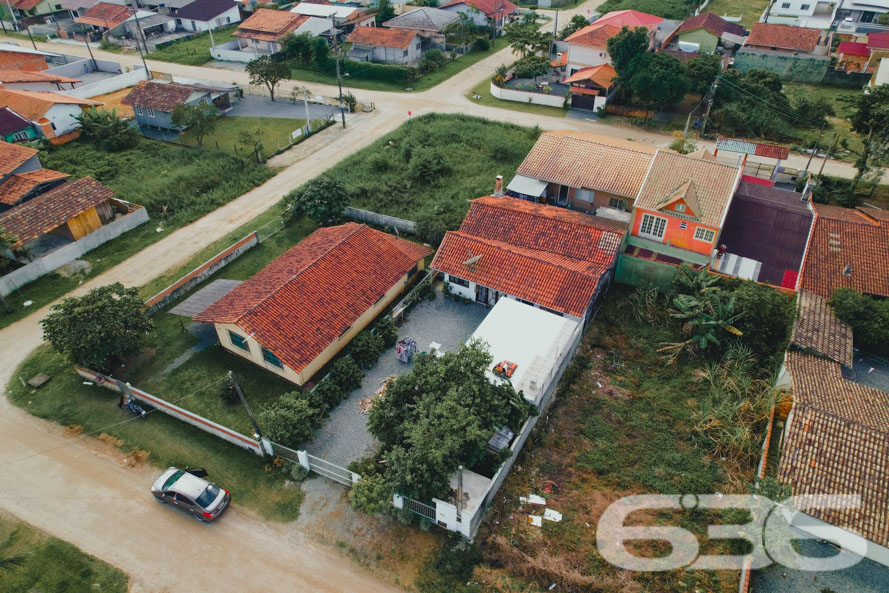 Foto de Casa Térrea Balneário Barra do Sul Centro 03018277