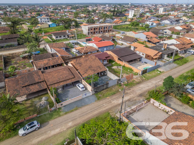 Foto de Casa Térrea Balneário Barra do Sul Centro 03017448