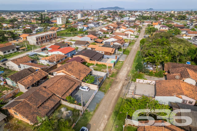 Foto de Casa Térrea Balneário Barra do Sul Centro 03017448