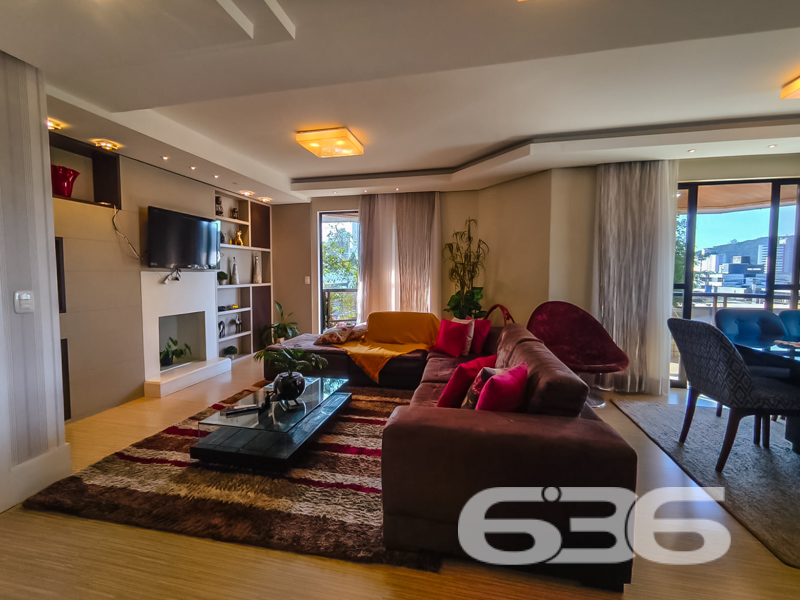 Apartamento à venda no Anita Garibaldi, Joinville