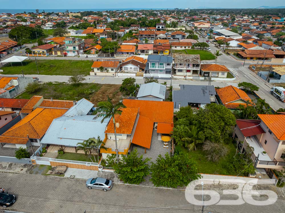 Foto de Sobrado Balneário Barra do Sul Centro 03017898