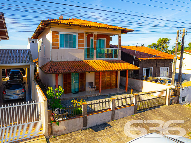 Foto de Sobrado Balneário Barra do Sul Costeira 03017722