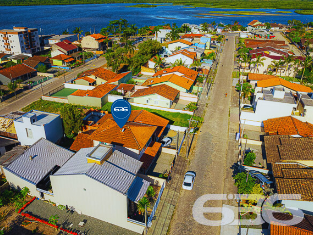 Foto de Sobrado Balneário Barra do Sul Costeira 03017722