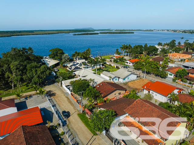 Foto de Casa Térrea Balneário Barra do Sul Pinheiros 03018590