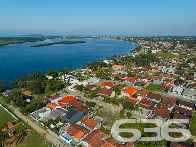 Foto de Casa Térrea Balneário Barra do Sul Pinheiros 03018590