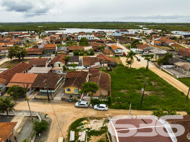 Foto de Casa Térrea Balneário Barra do Sul Costeira 03018801