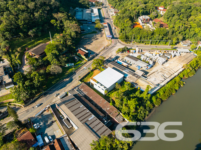 Terreno à venda no Saguaçu, Joinville | 740m² | lo