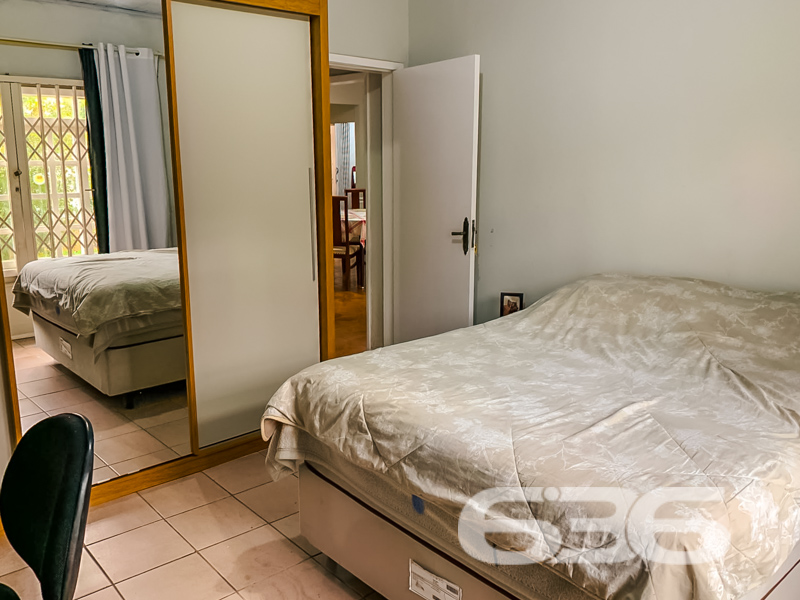 Casa à venda no Bom Retiro, Joinville | 3 quartos 