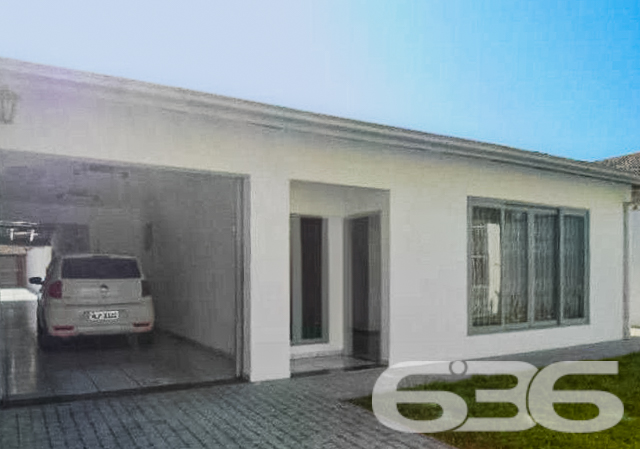 Descubra o lugar perfeito para criar memórias duradouras nesta residência encantadora, localizada no coração do bairro Anita Garibaldi, em Joinville, SC. Com uma área construída de 203,30 m² em um generoso terreno de 545,50 m², esta propriedade térrea combina espaço, conforto e conveniência, ideal para famílias ou quem busca tranquilidade e segurança.

Esta casa destaca-se pelo seu projeto inteligente e ambientes bem iluminados, com janelas amplas que garantem a entrada de luz natural, criando uma atmosfera acolhedora e aconchegante. A sala de estar é espaçosa e perfeita para receber visitas, enquanto a cozinha, equipada com móveis planejados, oferece o ambiente ideal para preparar suas refeições favoritas com conforto e praticidade.

O imóvel dispõe de duas garagens cobertas, garantindo segurança para seus veículos. Composta por dois dormitórios e três suítes, a casa oferece privacidade e conforto para toda a família. 

No exterior, a área de lazer é um verdadeiro oásis. A piscina convida a momentos de relaxamento e diversão, enquanto a área de festa com churrasqueira é perfeita para encontros sociais, celebrando a vida ao ar livre.

Localizada em uma rua pavimentada e com ótima orientação solar para o norte, a casa está próxima a vias de acesso, shopping centers, transporte público, escolas, hospitais e serviços públicos essenciais, oferecendo comodidade para seu dia a dia. Além disso, a residência é pet-friendly, permitindo que você compartilhe seu novo lar com seus animais de estimação.

Esta residência representa uma oportunidade única de investir em um imóvel com a solidez e a segurança que só a experiência de mais de 30 anos da 636 Negócios Imobiliários pode oferecer. Aproveite a chance de viver em um espaço que combina estilo, funcionalidade e localização privilegiada.

Venha conhecer sua nova casa em Joinville, onde cada detalhe é pensado para o seu conforto e bem-estar. Agende uma visita e sinta-se já em casa na tranquilidade e beleza de Anita Garibaldi.
 
636 NEGÓCIOS IMOBILIÁRIOS: A SUA MELHOR ESCOLHA
Com mais de 30 anos de experiência, a 636 Negócios Imobiliários é sua parceira ideal para encontrar o imóvel perfeito. Estamos prontos para ajudá-lo a fazer deste imóvel o seu novo lar.
 
Telefone: (47) 3451-0636
WhatsApp: (47) 99190-0636
 
Não perca esta oportunidade única. Visite nosso site para mais informações: i636.com.br