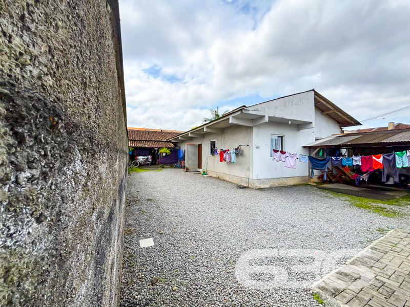 Residência - Espinheiros - Joinville