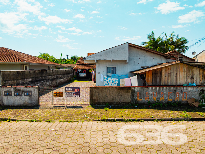 Residência - Espinheiros - Joinville