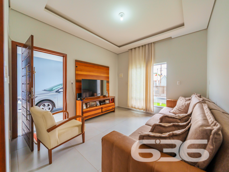 Casa à venda no bairro Iririú, Joinville | 146m² |