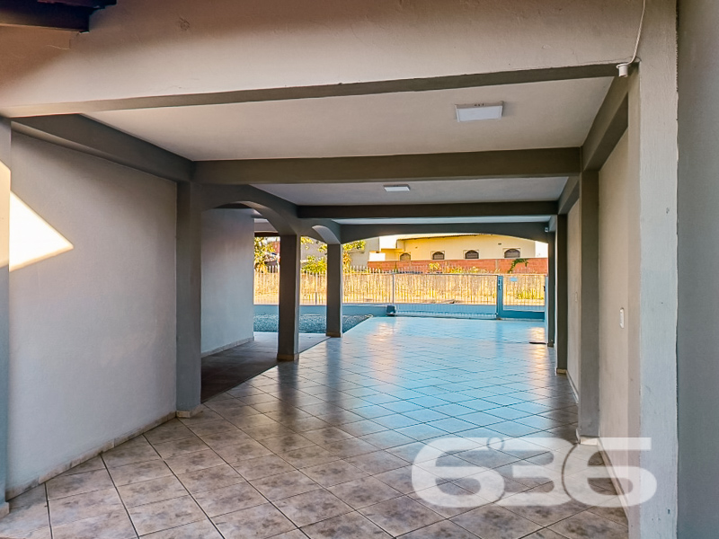 Casa à venda no Itaum, Joinville | ESTUDA PERMUTA 