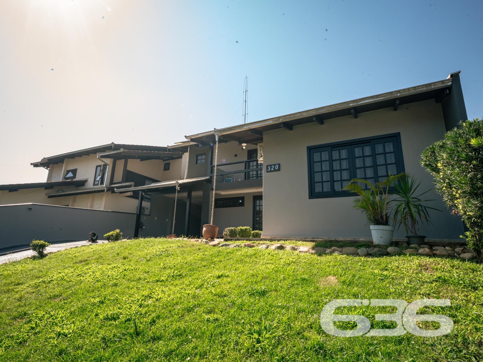 **Se você procura apenas uma casa com 4 quartos, e
