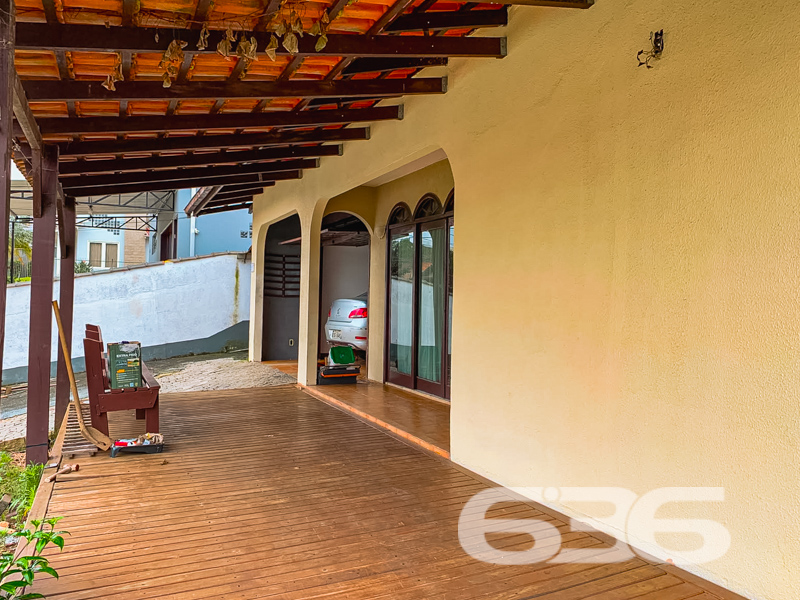 Casa à venda no Itaum, Joinville | 4 quartos, send