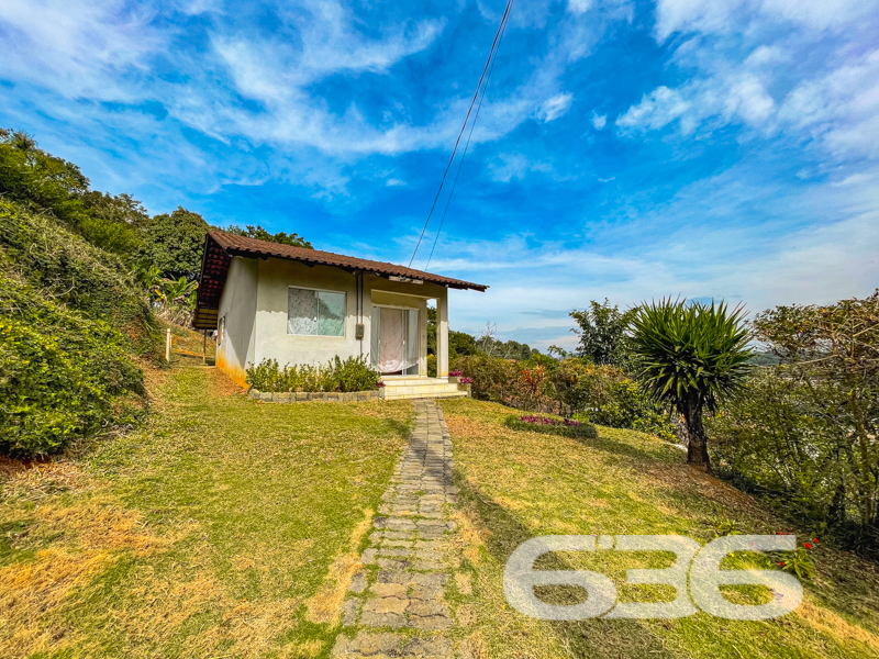 Casa à venda no Petrópolis, Joinville | 1 quarto |