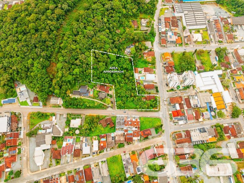 Terreno à venda no São Marcos, Joinville | Esquina
