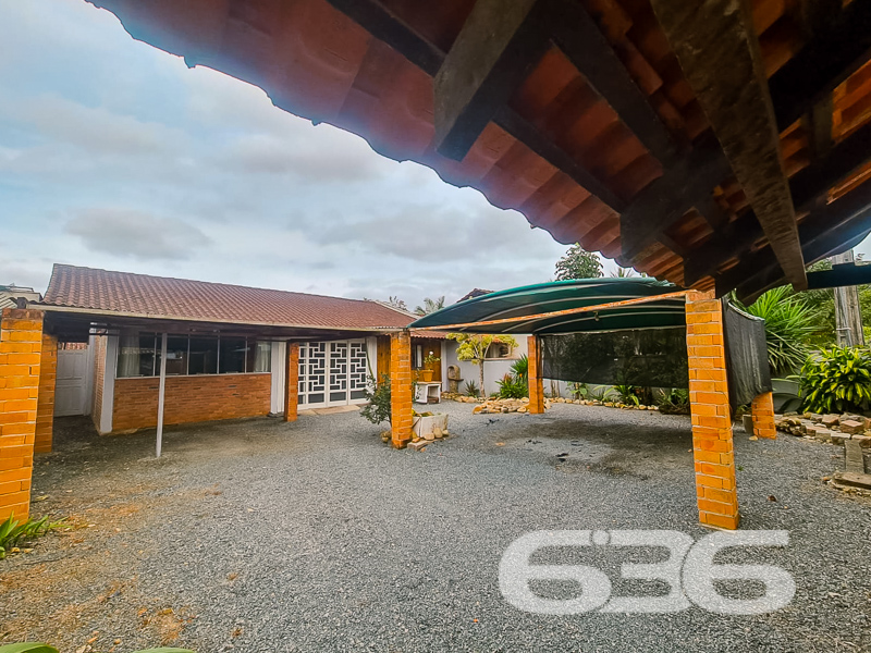 Residência - Paranaguamirim - Joinville