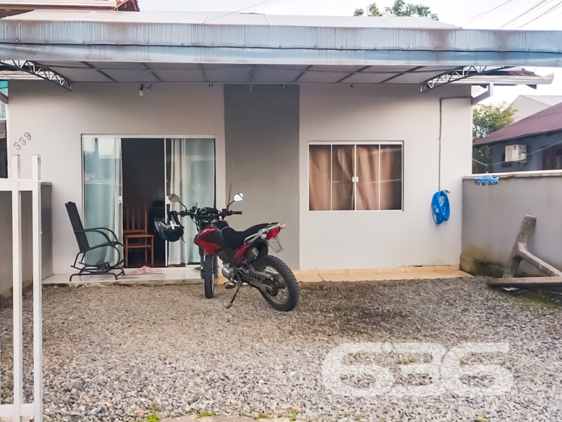 Residência - Paranaguamirim - Joinville