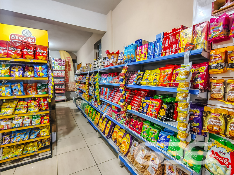 Sobrado à venda no Petrópolis, Joinville | esquina
