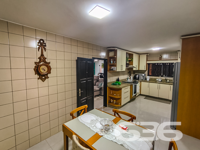 Casa à venda no Saguaçu, Joinville | 4 quartos, se