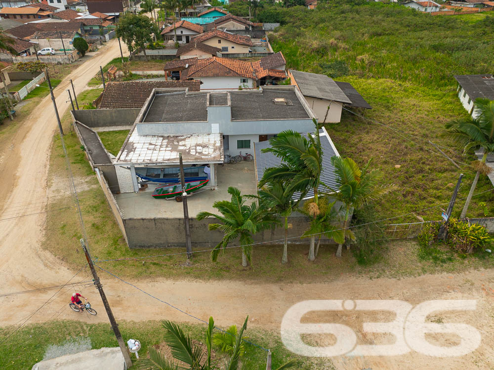 Foto de Casa Térrea Balneário Barra do Sul Costeira 03018459