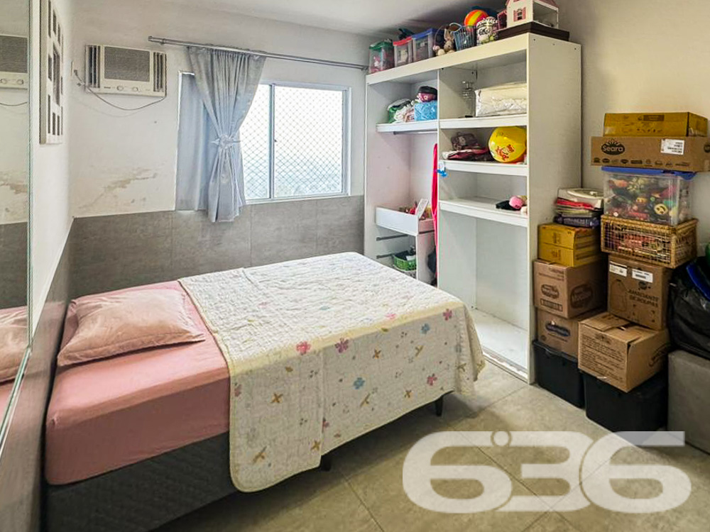 Apresentamos esta magnífica cobertura plana localizada no charmoso bairro Boa Vista, em Joinville, SC. Este apartamento, oferece o conforto e a comodidade que você e sua família merecem.
Composição do Imóvel:
* Sala de Estar: Espaçosa e bem iluminada, proporcionando um ambiente aconchegante para receber familiares e amigos.
* Cozinha: Planejada com móveis embutidos de alta qualidade e equipada com eletrodomésticos modernos.
* Área de Serviço: Funcional e bem organizada, com espaço para máquinas de lavar e secar.
* Sacada: Com churrasqueira, ideal para momentos de lazer e confraternização.
* Home Office: Perfeito para quem trabalha remotamente, oferecendo um espaço tranquilo e bem iluminado.
* Área de Festa: Com churrasqueira, perfeita para eventos sociais.
* Lavabo: Adicional, garantindo praticidade no dia a dia.
O imóvel está perto de vias de acesso, shopping centers, transporte público, escolas, hospitais e serviços públicos essenciais. A posição norte garante ótima iluminação natural durante o dia.
Esta cobertura é uma oportunidade única para quem busca um imóvel completo em um dos melhores bairros de Joinville. Pronto para morar, este apartamento proporciona o conforto e a qualidade de vida que você e sua família merecem.
Não perca a chance de conhecer este imóvel dos sonhos! Agende uma visita com um de nossos corretores e descubra todos os detalhes que fazem desta cobertura uma opção única no mercado.
636 NEGÓCIOS IMOBILIÁRIOS: A SUA MELHOR ESCOLHA
Com mais de 30 anos de experiência, a 636 Negócios Imobiliários é sua parceira ideal para encontrar o imóvel perfeito. Estamos prontos para ajudá-lo a fazer deste imóvel o seu novo lar.
Telefone: (47) 3451-0636
WhatsApp: (47) 99190-0636
Não perca esta oportunidade única. Visite nosso site para mais informações: i636.com.br
