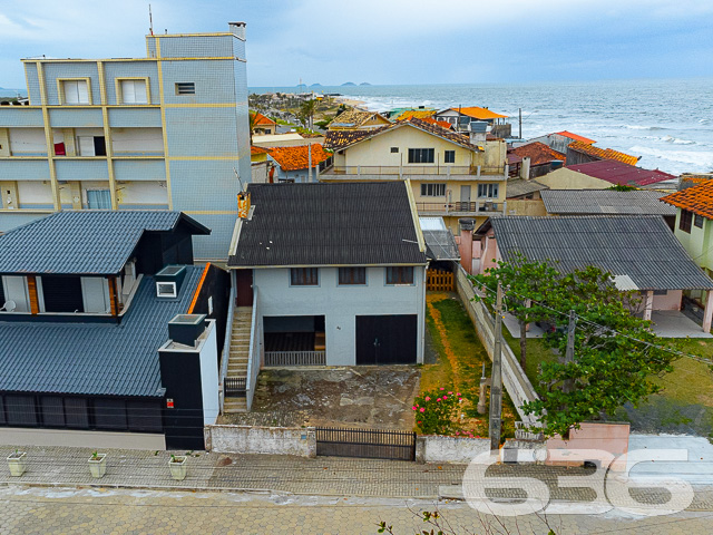 Foto de Sobrado Balneário Barra do Sul Centro 03017570