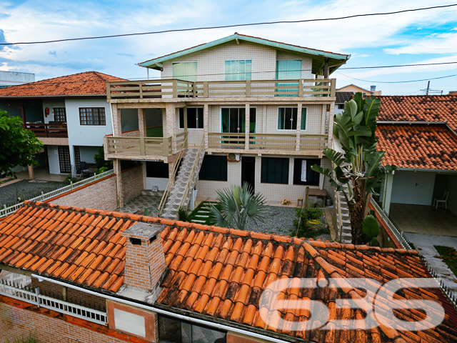 Foto de Sobrado Balneário Barra do Sul Centro 03018437