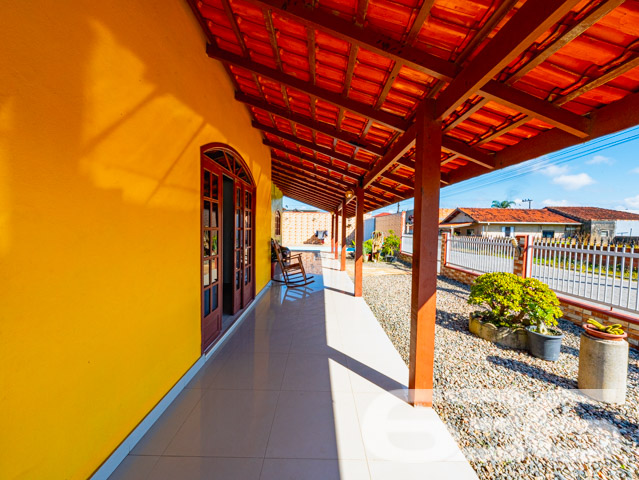 Foto de Casa Térrea Balneário Barra do Sul Centro 03018950