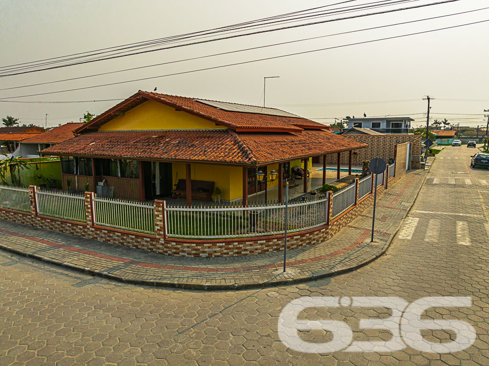 Foto de Casa Térrea Balneário Barra do Sul Centro 03018765