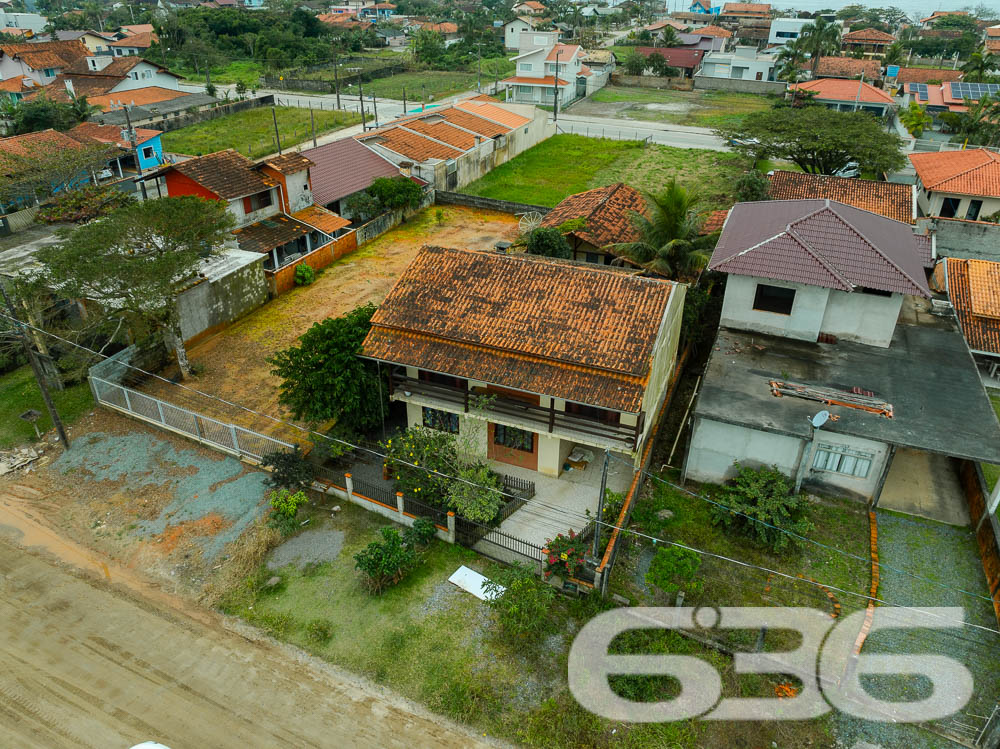 Foto de Sobrado Balneário Barra do Sul Salinas 03018657