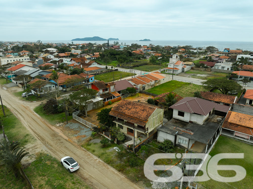 Foto de Sobrado Balneário Barra do Sul Salinas 03018657