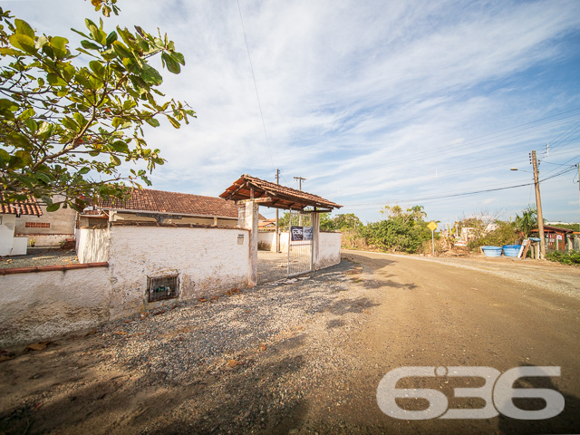Sobrado à venda na Costeira, Balneário Barra do Su