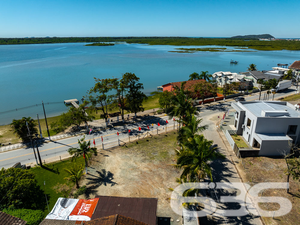 Foto de Casa Térrea Balneário Barra do Sul Costeira 03018617