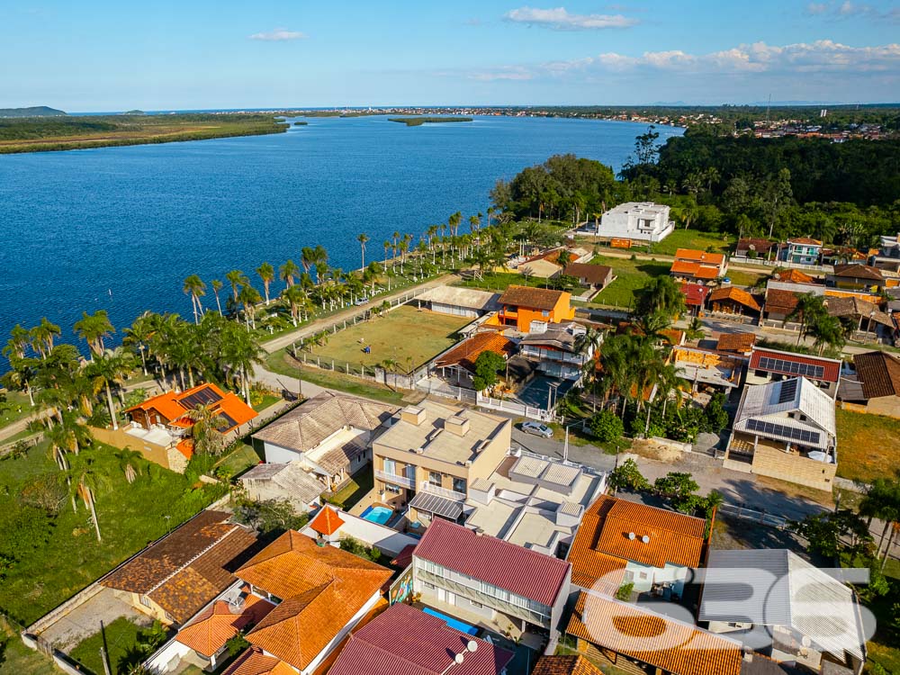 Foto de Sobrado Geminado Balneário Barra do Sul Pinheiros 03018000