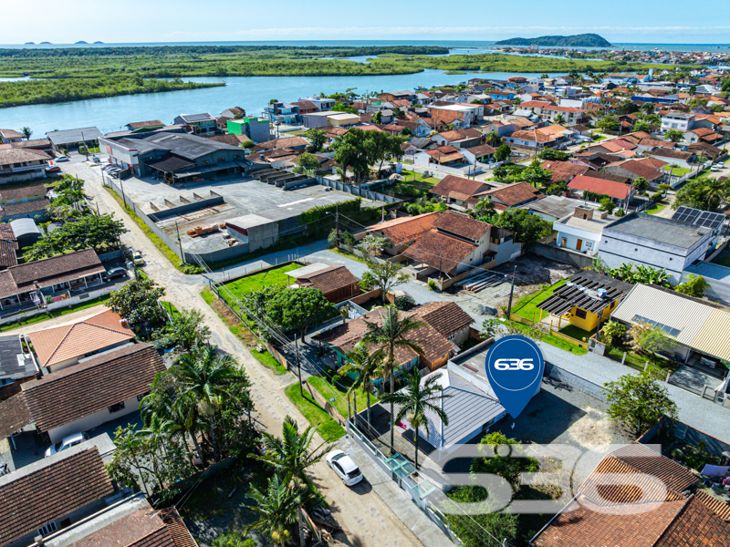 Foto de Casa Térrea Balneário Barra do Sul Costeira 03019053