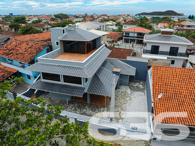 Foto de Sobrado Balneário Barra do Sul Centro 03018583