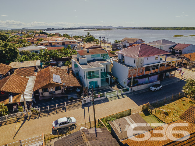 Foto de Sobrado Balneário Barra do Sul Costeira 03017288