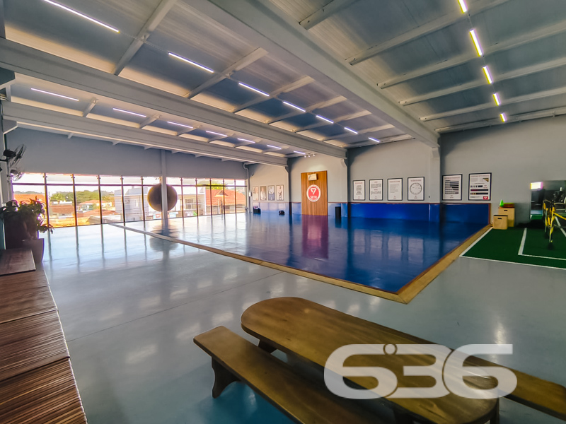 Comercial - Guanabara - Joinville
