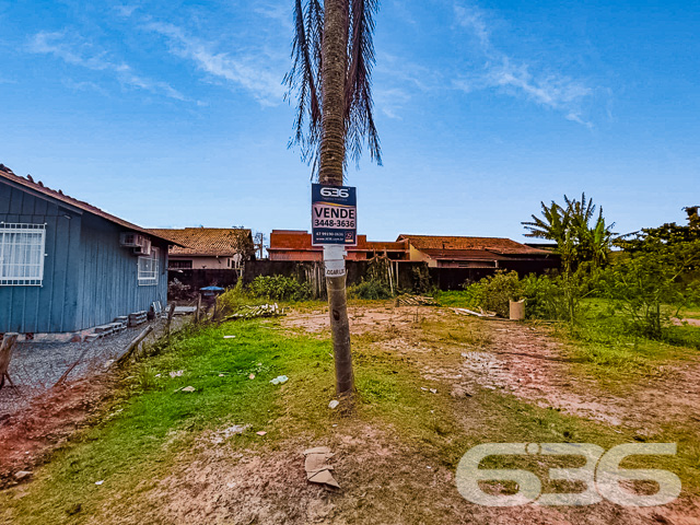 VENDE-SE TERRENO EM SÃO FRANCISCO DO SUL, SANTA CATARINA
São 260m² de terreno com área muito boa, com 13m² de fundos e 20m² de lados. Terreno de topografia regular e plano, pronto para obras.
Perfeito para você que deseja começar aquela construção dos sonhos.
Rodeado pela natureza modesta do bairro Ubatuba, localizado em São Francisco do Sul, uma ilha exuberante de belas praias e paisagens fantásticas com inúmeras opções de lazer ao ar livre, com uma posição geográfica privilegiada com acesso rápido a qualquer outro bairro da região, há cerca de 2km de distância da praia.
Consulte um de nossos corretores e saiba mais sobre esse excelente terreno. Esperamos por você!
Fale conosco:
Telefone: 47 3451-0636
WhatsApp: 47 99190-0636
Imobiliária 636.