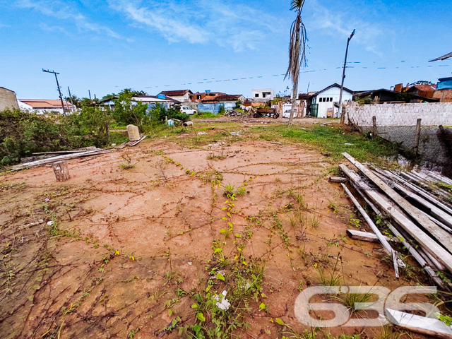 VENDE-SE TERRENO EM SÃO FRANCISCO DO SUL, SANTA CATARINA
São 260m² de terreno com área muito boa, com 13m² de fundos e 20m² de lados. Terreno de topografia regular e plano, pronto para obras.
Perfeito para você que deseja começar aquela construção dos sonhos.
Rodeado pela natureza modesta do bairro Ubatuba, localizado em São Francisco do Sul, uma ilha exuberante de belas praias e paisagens fantásticas com inúmeras opções de lazer ao ar livre, com uma posição geográfica privilegiada com acesso rápido a qualquer outro bairro da região, há cerca de 2km de distância da praia.
Consulte um de nossos corretores e saiba mais sobre esse excelente terreno. Esperamos por você!
Fale conosco:
Telefone: 47 3451-0636
WhatsApp: 47 99190-0636
Imobiliária 636.